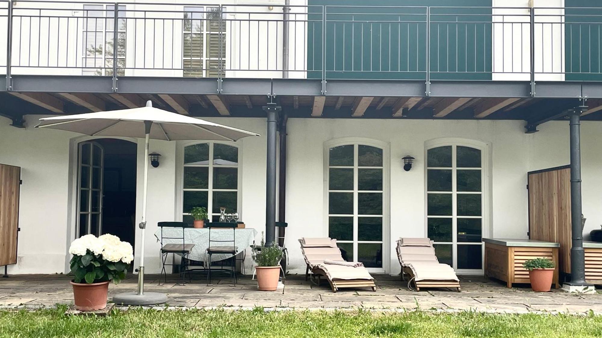 Gutshof Ferienwohnung In Seenaehe Дисен-ам-Аммерзе Экстерьер фото